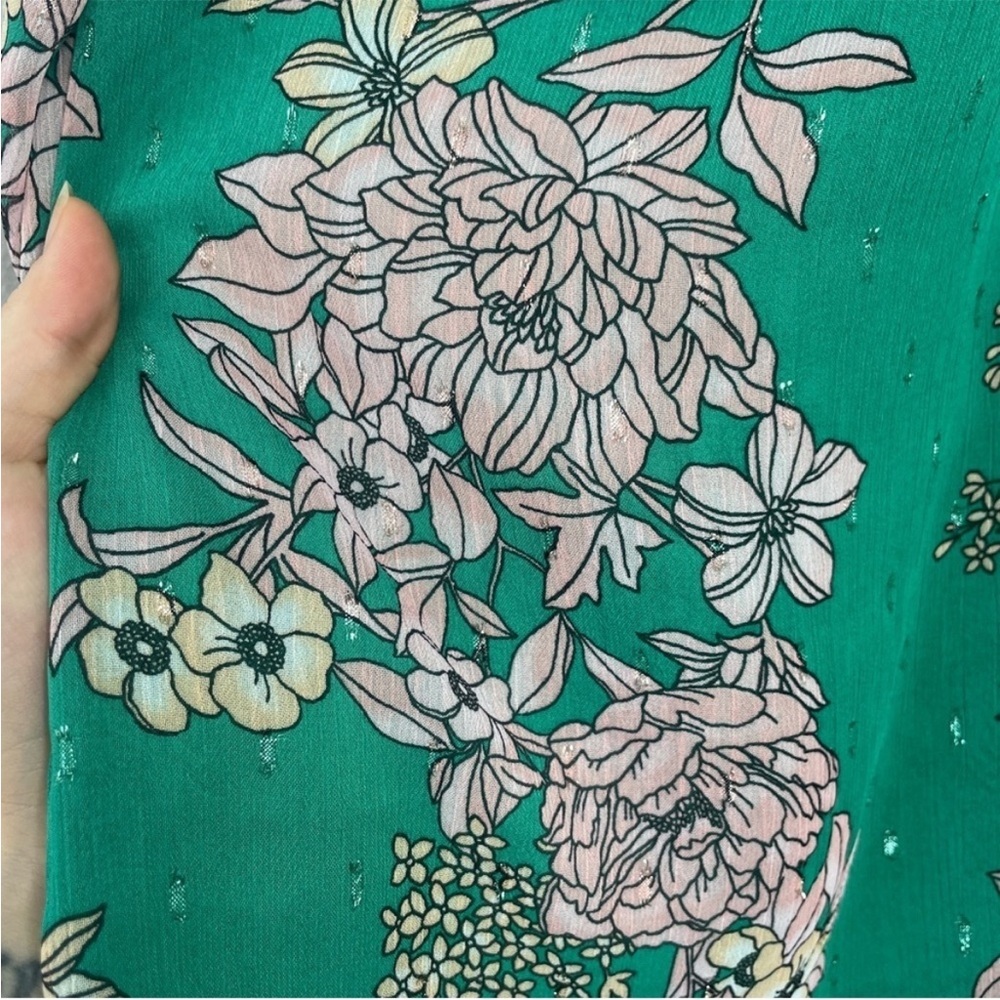 TORRID Crinkle Chiffon Floral Green Cold Shoulder Halter Top Size 5X - Picture 5 of 8